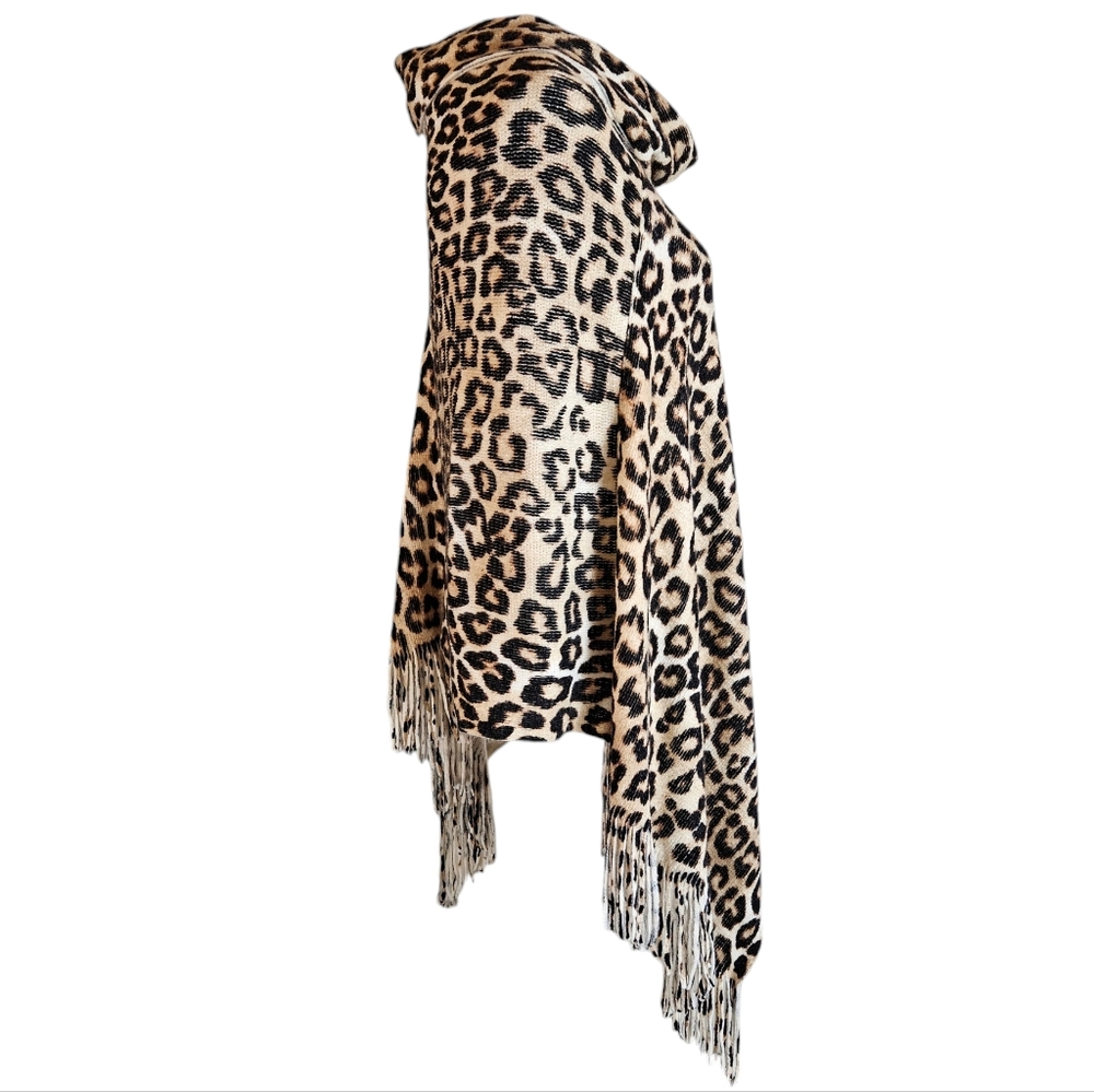 Chicos Cozy Leopard Animal Print Poncho/Shrug One Size Cowl Neck Fringed Boho - Picture 4 of 11